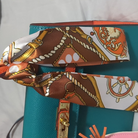 Handbags & Purse Scarf. - Picture 8 of 8